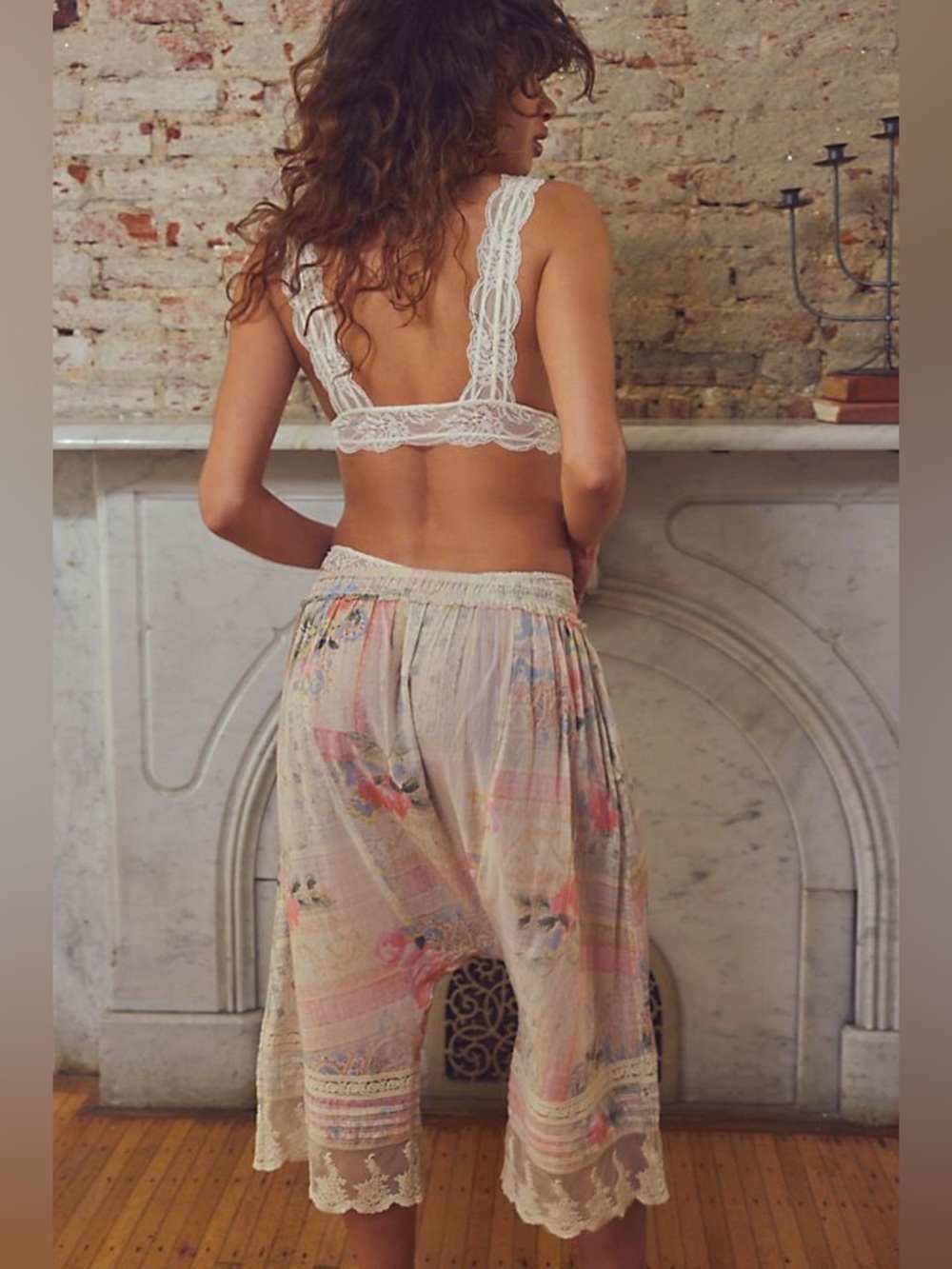 New! Free People Endless Afternoon Bloomers Sheer Floral Lace-Trim Capris 🌷 M - Picture 4 of 4